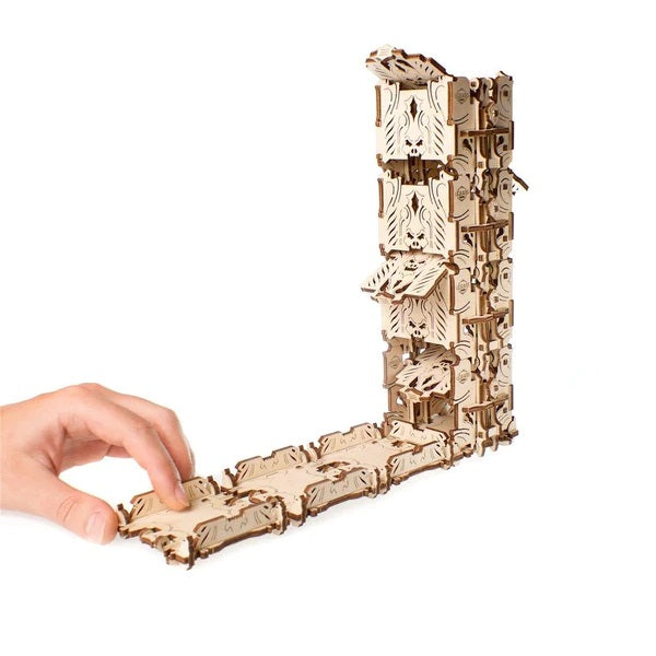 UGEARS - Modular Dice Tower - Dispositivo mecánico de madera para juegos de...