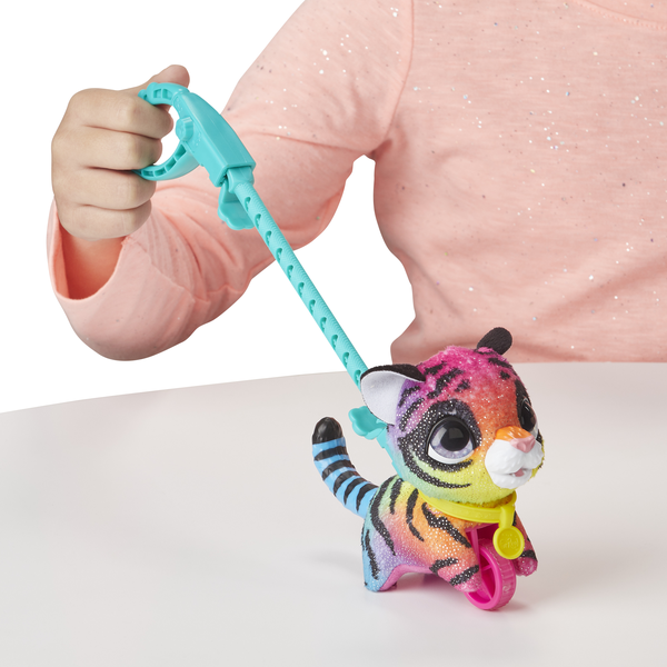 Hasbro | FURREAL FRIENDS | Toy small pet on a leash Tiger
