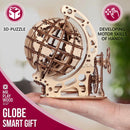 Mr. Playwood | Globe “S” | Mechanical Wooden Model