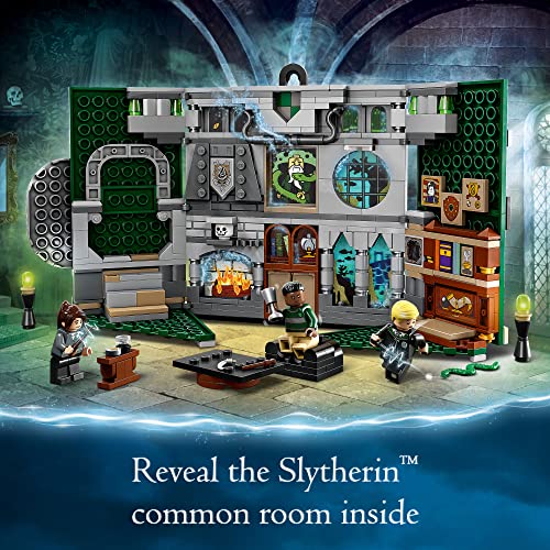 LEGO Harry Potter Slytherin House Banner Set 76410 - Hogwarts Castle Common Room Toy