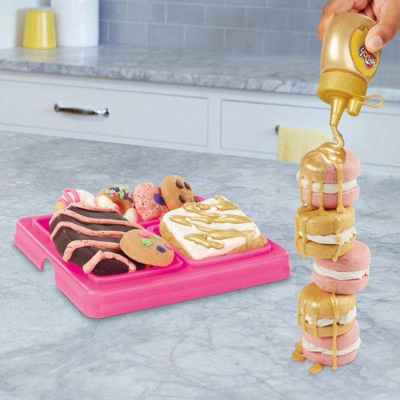 Hasbro | PLAY-DOH | Set for modeling | Kitchen creations The Golden Baker