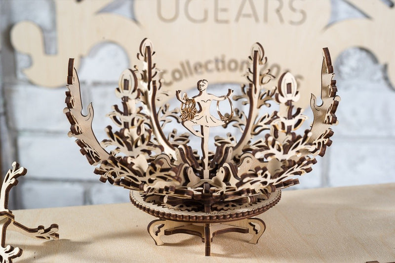 UGEARS - Mechanical Wooden Models - Mechanical Flower model kit